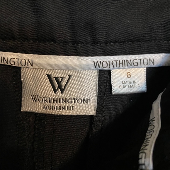 WOMANS WORTHINGTON MODERN FIT SHORTS DRESSY SIZE 8 BLACK - Picture 5 of 5